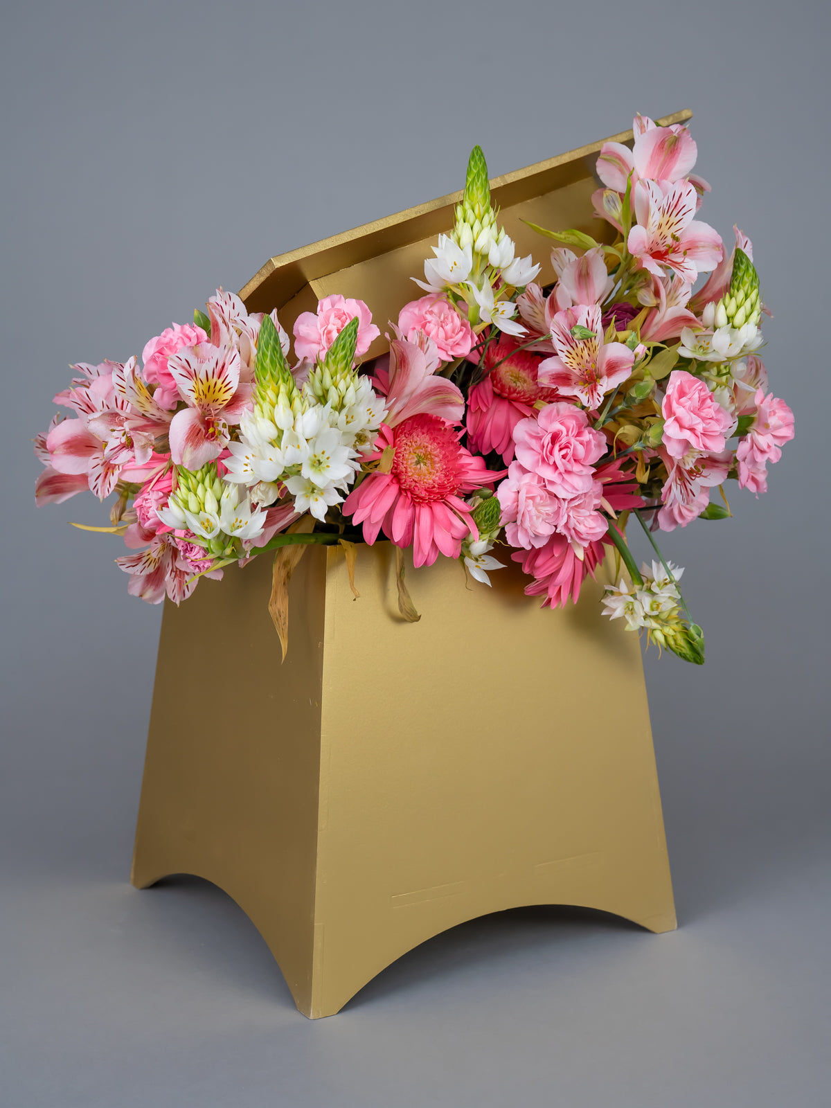 Golden Roses Luxury